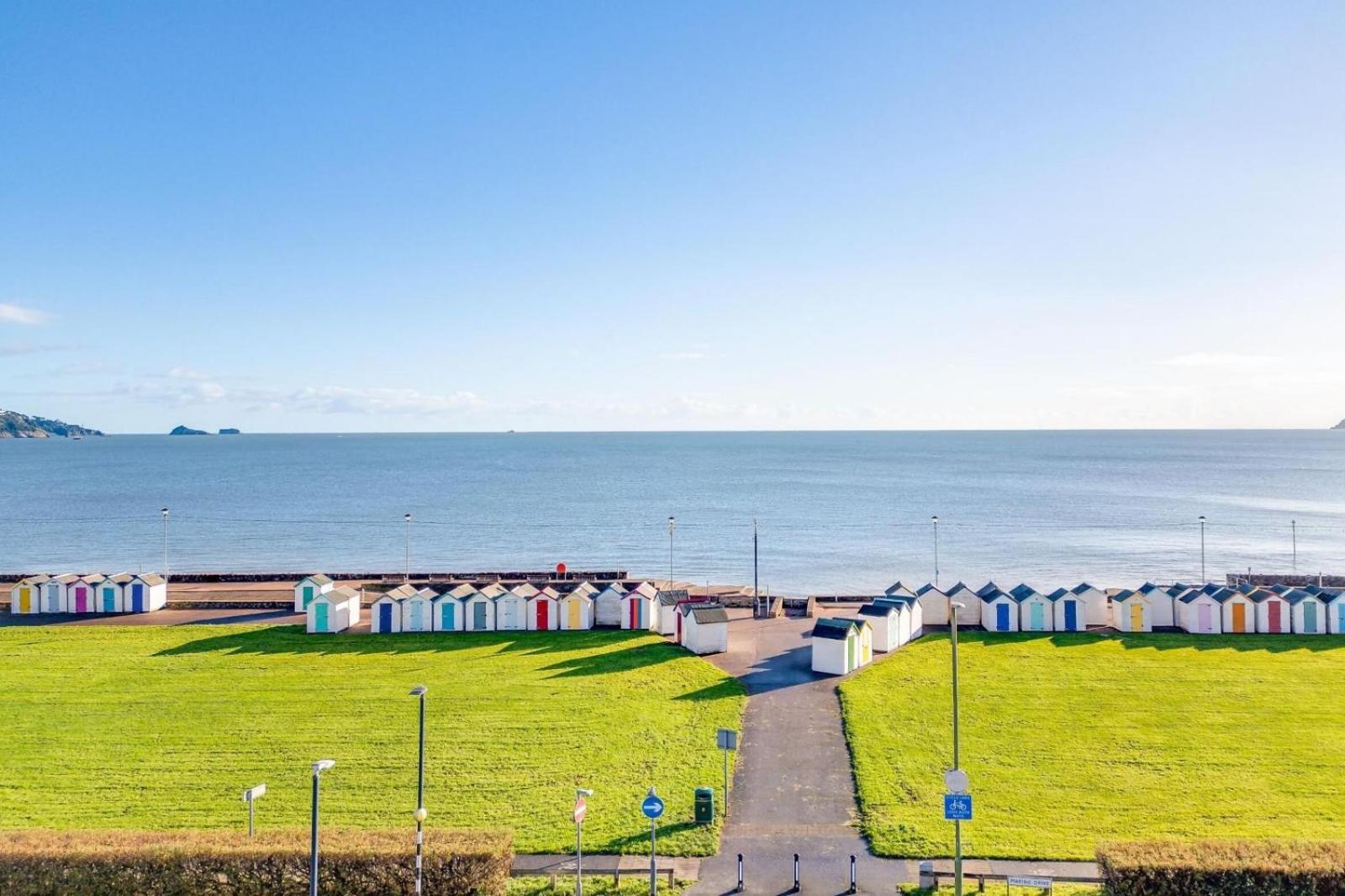 Loveliest Homes Paignton - Sea Front Location With Parking المظهر الخارجي الصورة
